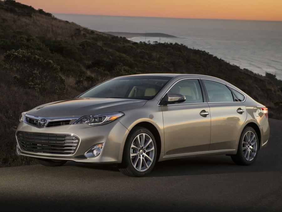  Toyota Avalon 2012 года  (фото 11 из 30)